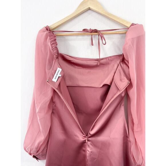 NEW WeWoreWhat Pink Satin Mini Dress size 2 Puff Sleeve Barbie Princess Slip - Picture 6 of 10